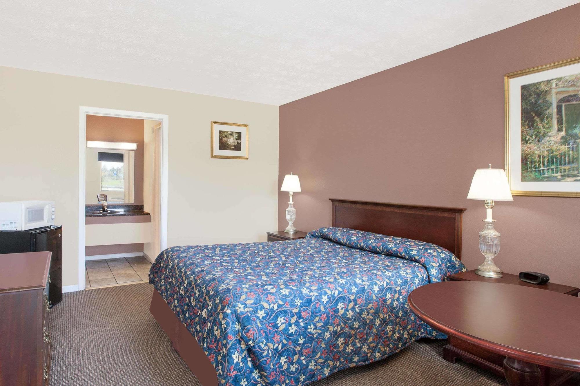 Imperial Inn Grand Blanc Exteriör bild
